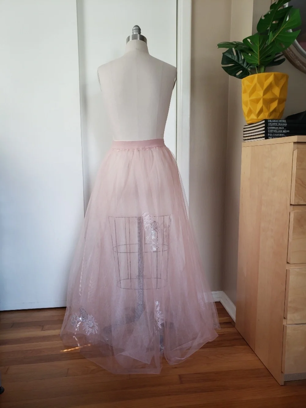 Whimsical Tulle Maxi Skirt Size Medium